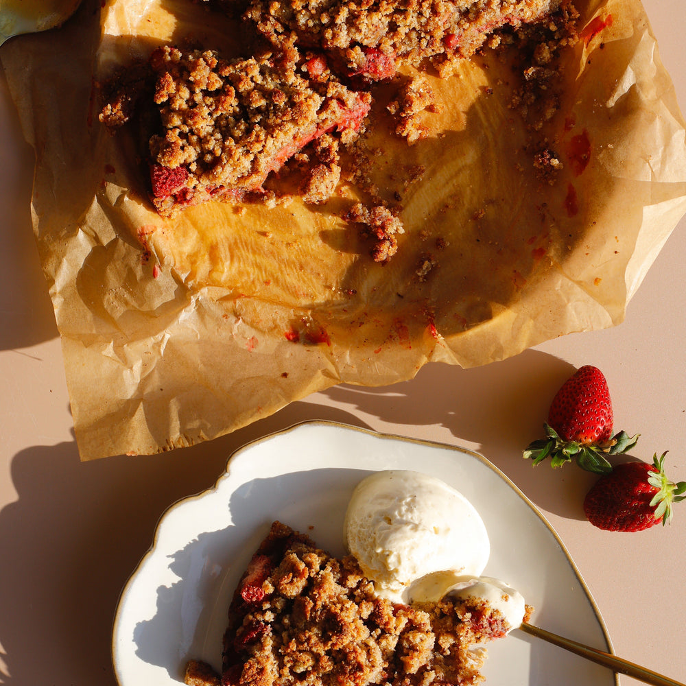 Strawberry Crumble + Vanilla Ice-Cream