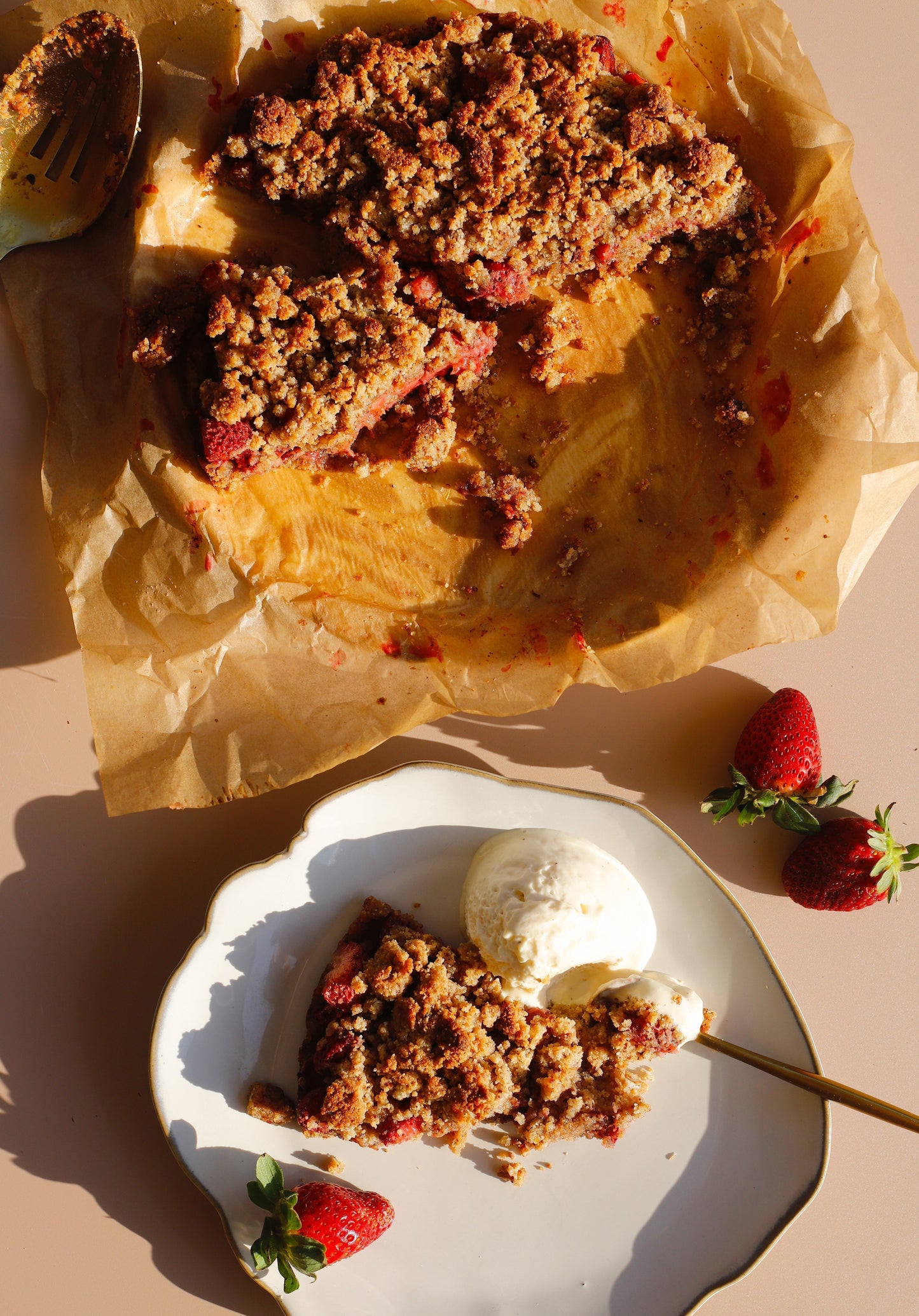 Strawberry Crumble + Vanilla Ice-Cream